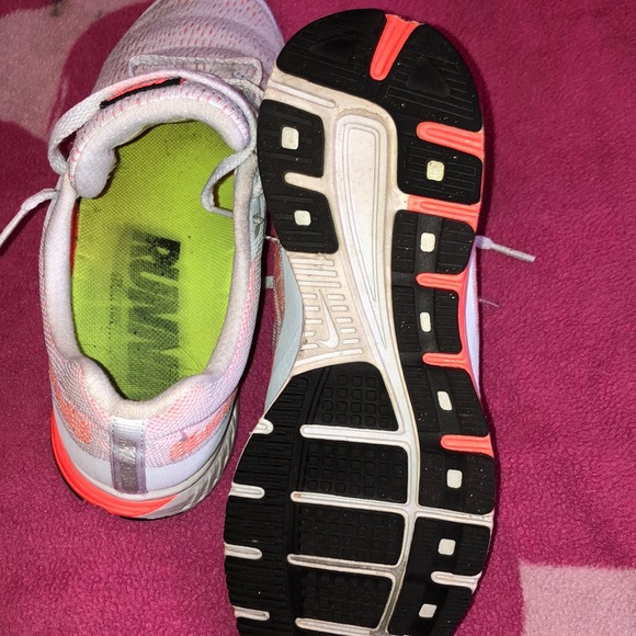 Nike Zoom Fly 2 - Picture 11 of 12